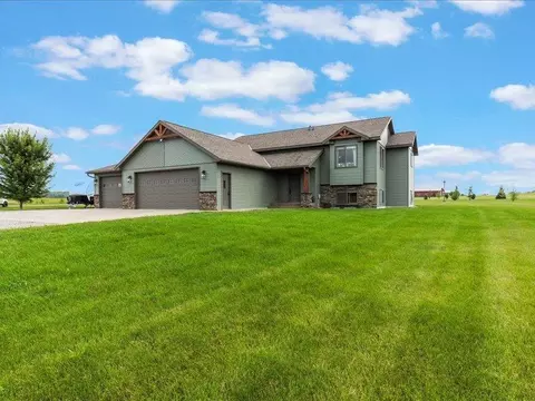 21257 243rd St, Richmond, MN 56368