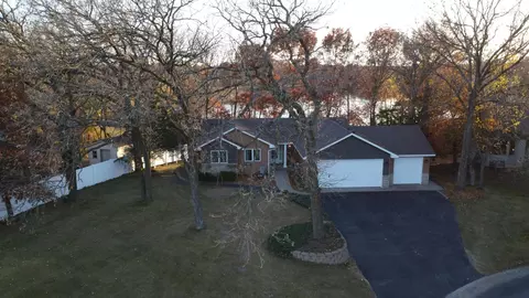 26024 10th St W, Zimmerman, MN 55398