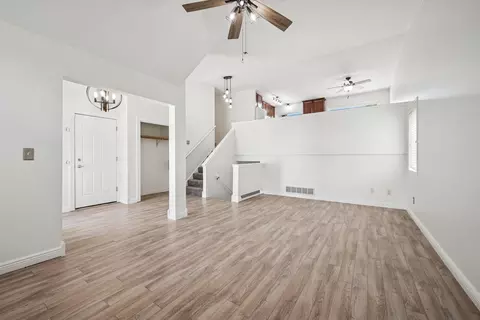 3876 Westbury Ln, Eagan, MN 55123 photo 3