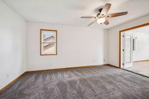3876 Westbury Ln, Eagan, MN 55123 photo 12
