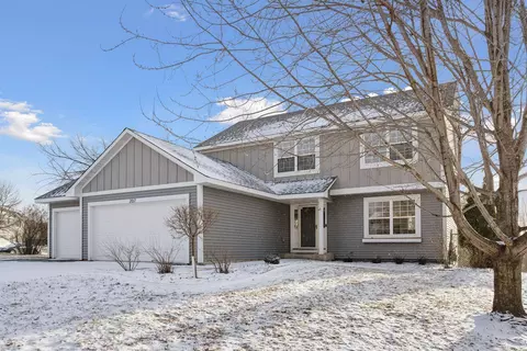 207 Cherrywood Ave NW, Saint Michael, MN 55376