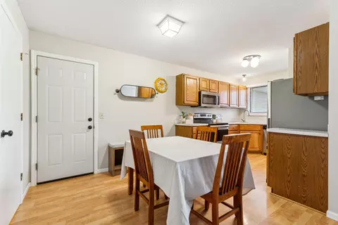 8436 S Pond Trl, Champlin, MN 55316 photo 9