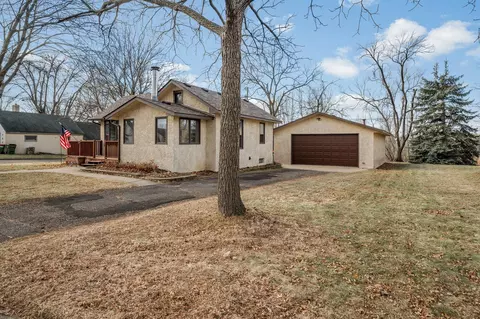 601 3rd Ave NW, Osseo, MN 55369