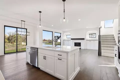 11500 Blazingstar Ln, Lake Elmo, MN 55042