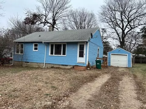105 S Redwood St, Lynd, MN 56157