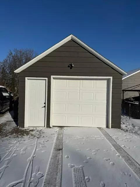 532 4th St SW, Perham, MN 56573 photo 6