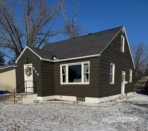 532 4th St SW, Perham, MN 56573 photo 3