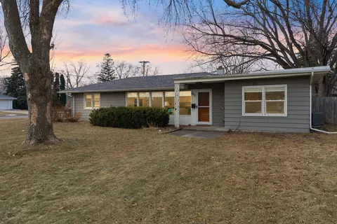 2901 Major Ave N, Golden Valley, MN 55422