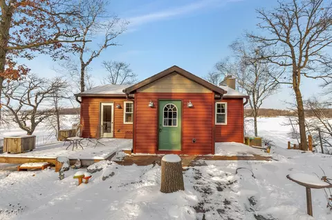 17767 Rice Lake Rd, Eden Valley, MN 55329
