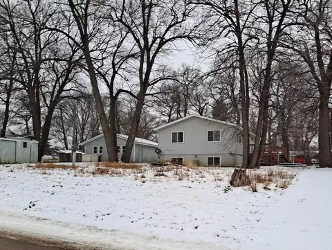 25027 Dane Rd, Paynesville, MN 56362