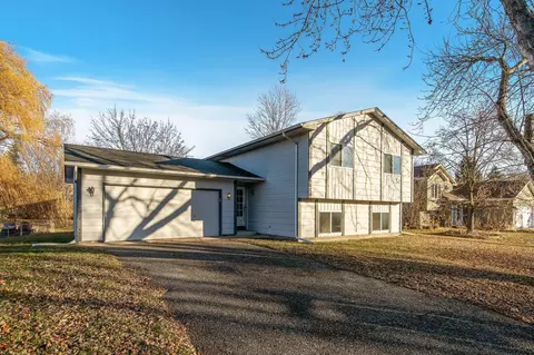 6070 146th St N, Hugo, MN 55038