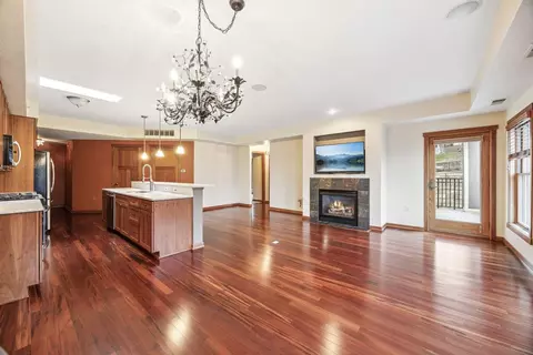 350 Main St N #402, Stillwater, MN 55082