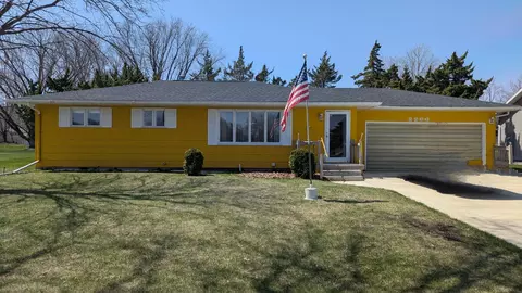 2200 13th St SW, Austin, MN 55912