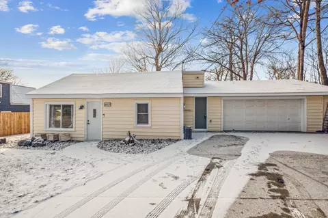4927 Tuxedo Blvd, Mound, MN 55364