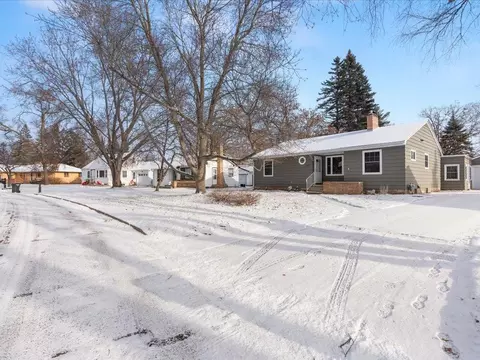 1841 Graydon Ave, Brainerd, MN 56401 photo 3