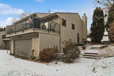 4352 Arden View Ct, Arden Hills, MN 55112