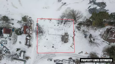 8069 S Finn Point Rd, Superior, WI 54880
