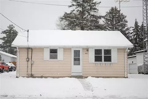 407 Rhoda Ave, Swanville, MN 56382