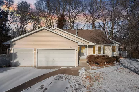 7510 231st St N, Forest Lake, MN 55025
