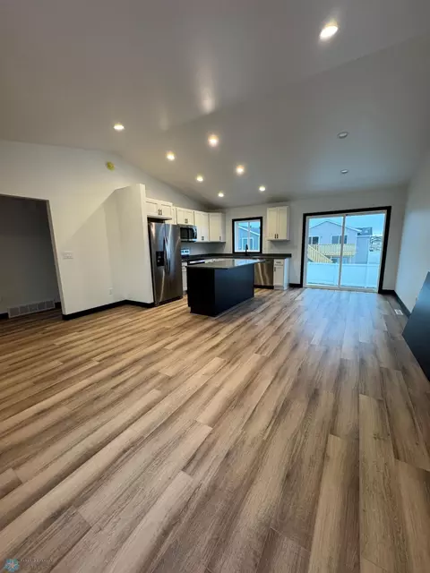 Kitchen - 6630 S 68th St, Horace, ND 58047 photo 2 of 2