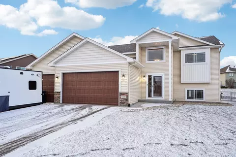 11490 Latham Ln, Chisago City, MN 55013