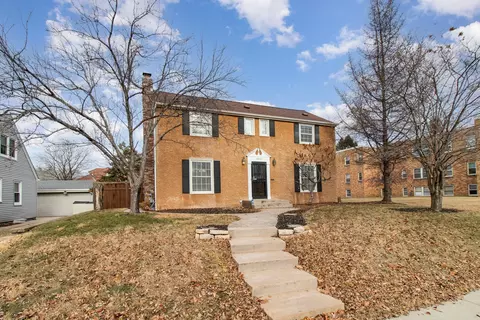 1845 Ford Pkwy, Saint Paul, MN 55116