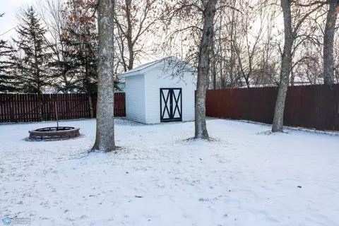 402 Nelson Dr, Horace, ND 58047 photo 5
