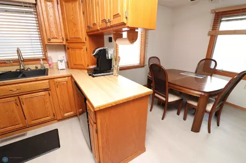 402 Nelson Dr, Horace, ND 58047 photo 10