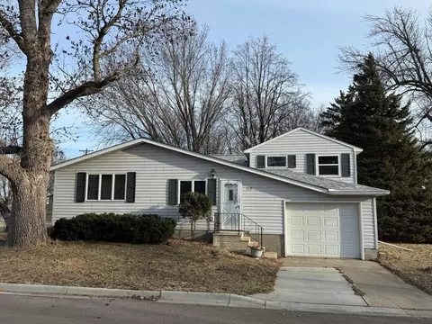 512 Gallager St, Morgan, MN 56266