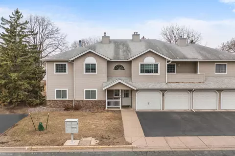 4160 3rd St NE #202, Columbia Heights, MN 55421