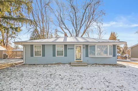 2480 Oak St, White Bear Lake, MN 55110