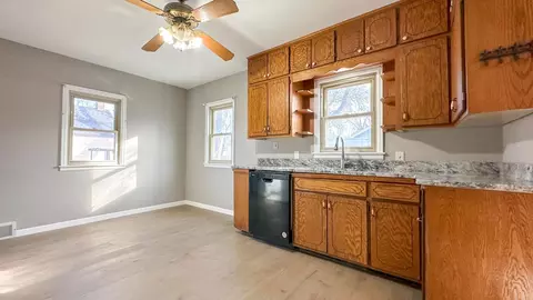 1126 9th Ave N, Saint Cloud, MN 56303 photo 8