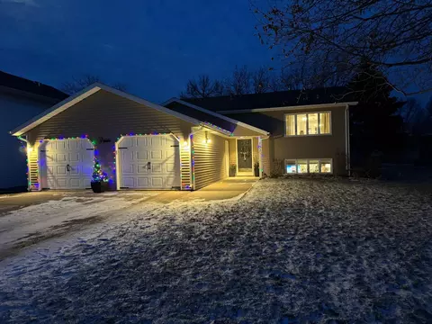 702 Oak St, Marshall, MN 56258 photo 20