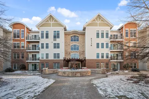 3110 N Chestnut St #315, Chaska, MN 55318