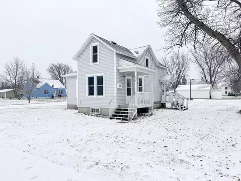 212 17th St N, Benson, MN 56215
