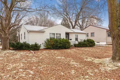 1553 Bigelow Ave, Owatonna, MN 55060