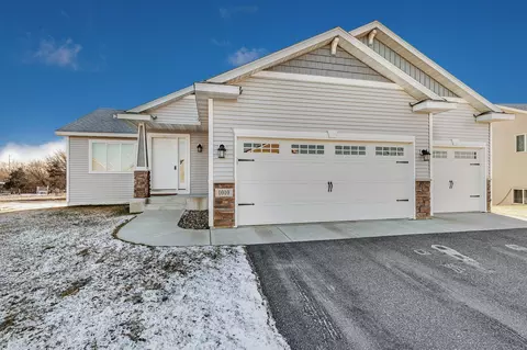 1010 Nicole Ave, Clearwater, MN 55320