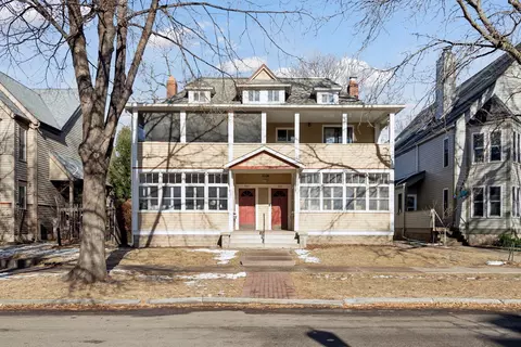 541 Laurel Ave #2, Saint Paul, MN 55102