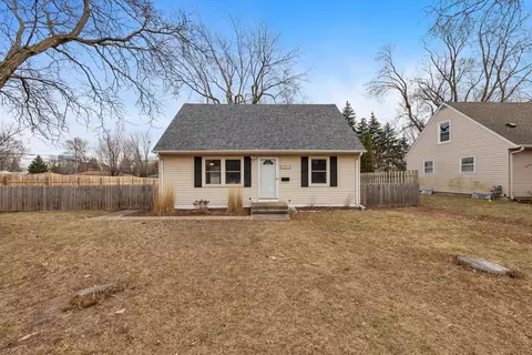 9201 Stevens Ave S, Bloomington, MN 55420