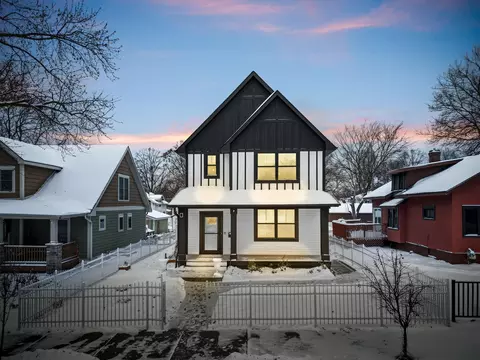 2639 James Ave N, Minneapolis, MN 55411