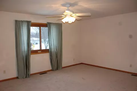 420 9th St E, Hector, MN 55342 photo 10