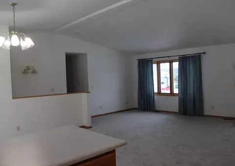 420 9th St E, Hector, MN 55342 photo 5