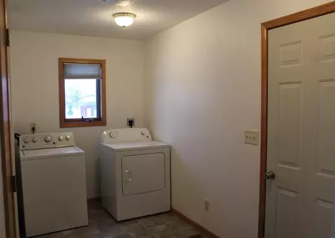 420 9th St E, Hector, MN 55342 photo 6
