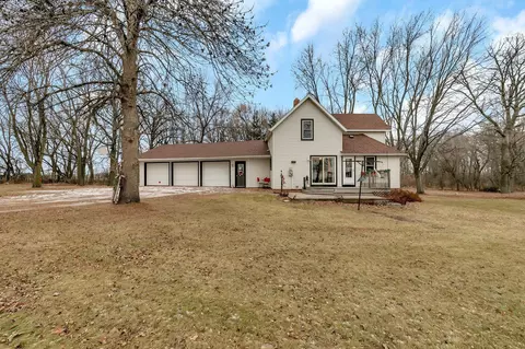 60134 380th St, Eden Valley, MN 55329