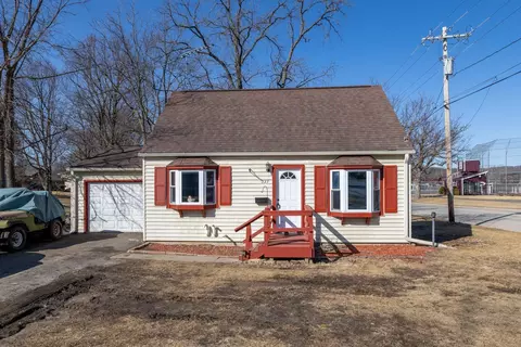327 Burr Oak Ave NE, Chatfield, MN 55923