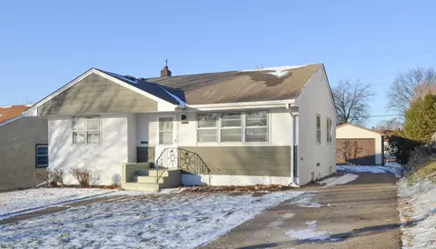 1701 Fremont Ave, Saint Paul, MN 55106