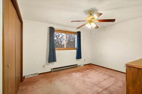 801 S 14th St, La Crescent, MN 55947 photo 9