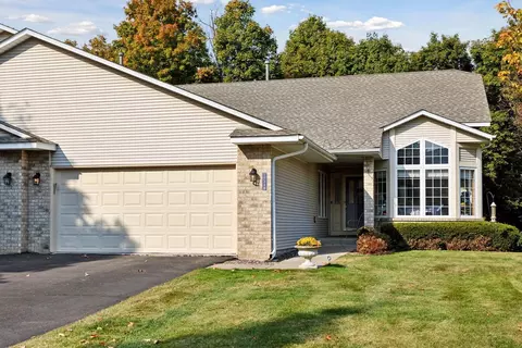 17348 Frondell Ct, Eden Prairie, MN 55347