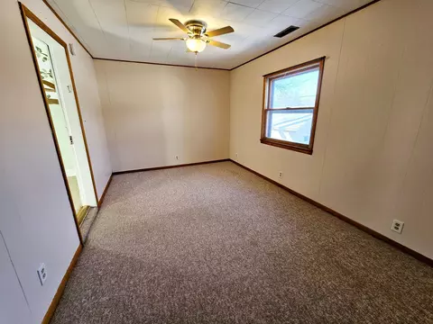 809 N 7th St, Montevideo, MN 56265 photo 18