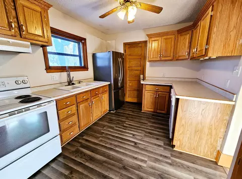 809 N 7th St, Montevideo, MN 56265 photo 12